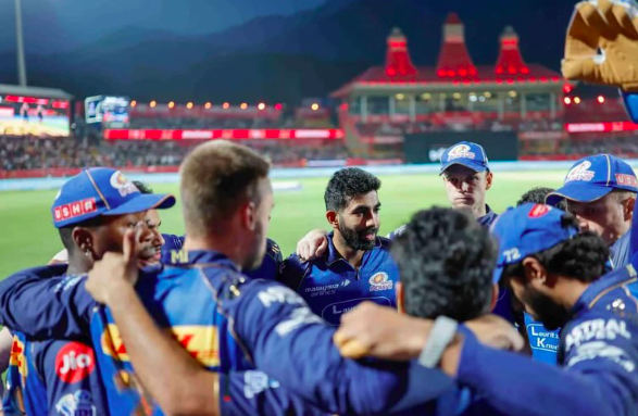 Jasprit Bumrah Is Shocked: सूर्यवंशी ने पहली गेंद पर छक्का लगाकर मचाया तहलका